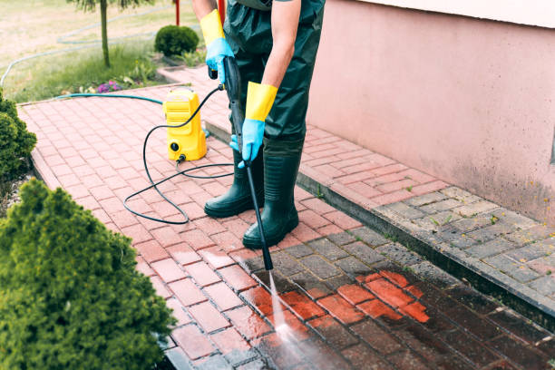 Best Garage Pressure Washing  in Groesbeck, OH